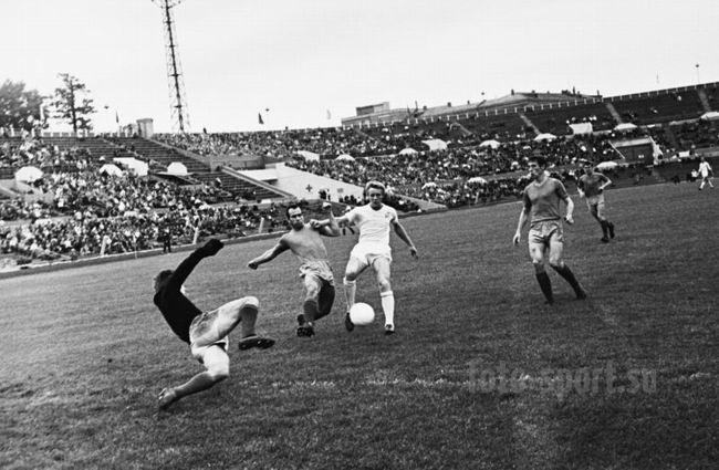 1966-07-13.CSKA-KrylijaSovetovKb.4